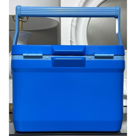 STANLEY Adventure 16 Qt Easy-Carry Cooler, AZURE BLUE - Picture 4 of 9